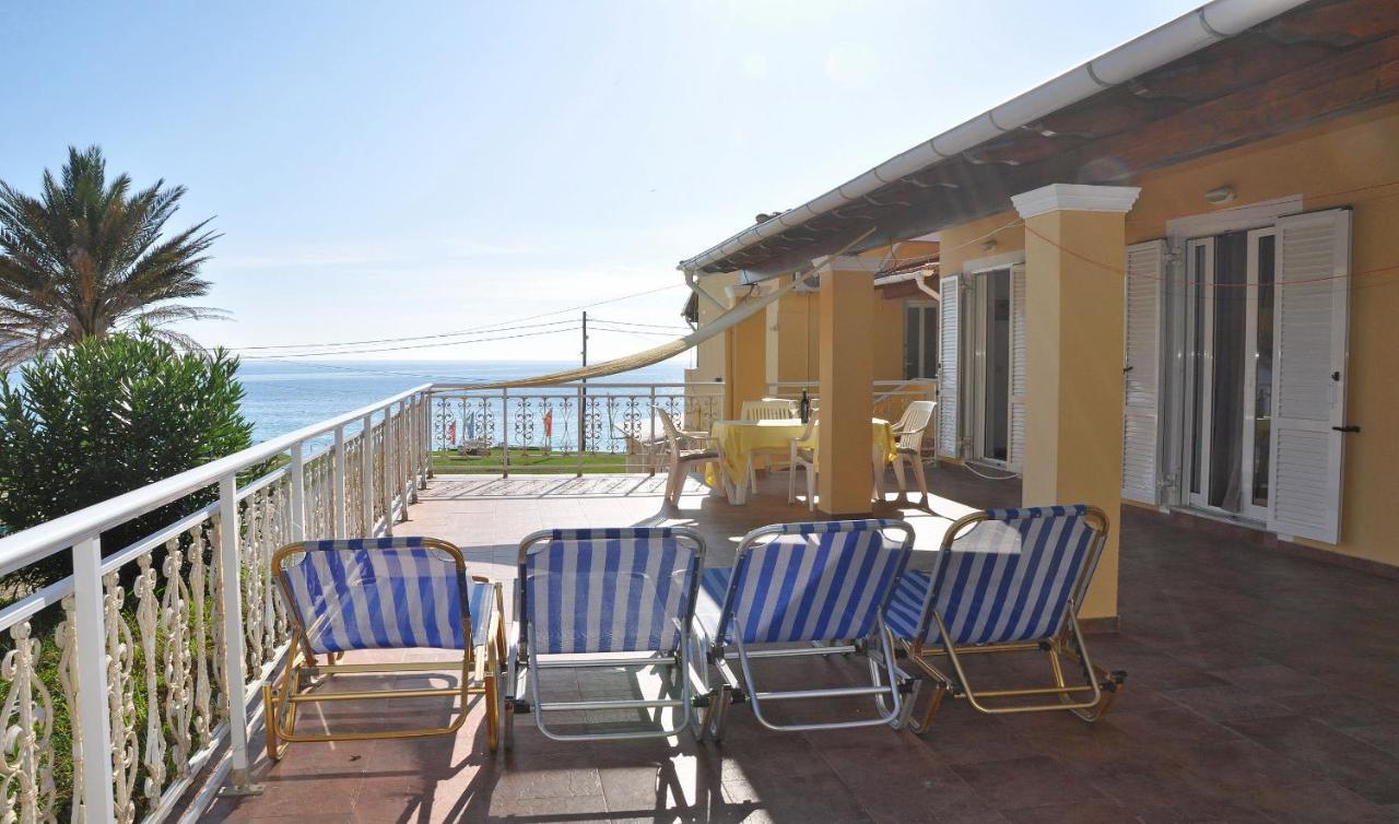 Elias & Vasili House Hotel